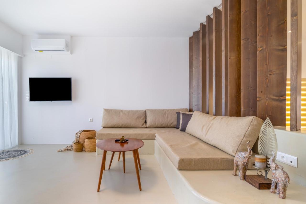 Wave, An Idyllic Seafront Suite By Nirousuites Kokkini Hani Exterior foto